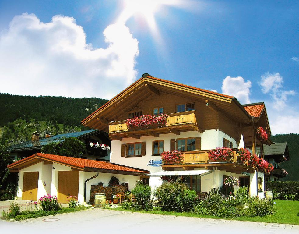 Apartment Gaestehaus Bergwinkl Reit im Winkl